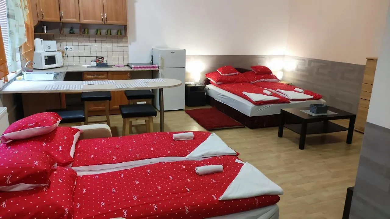 아파트 Ketto Ciprus Apartman Hajdúszoboszló